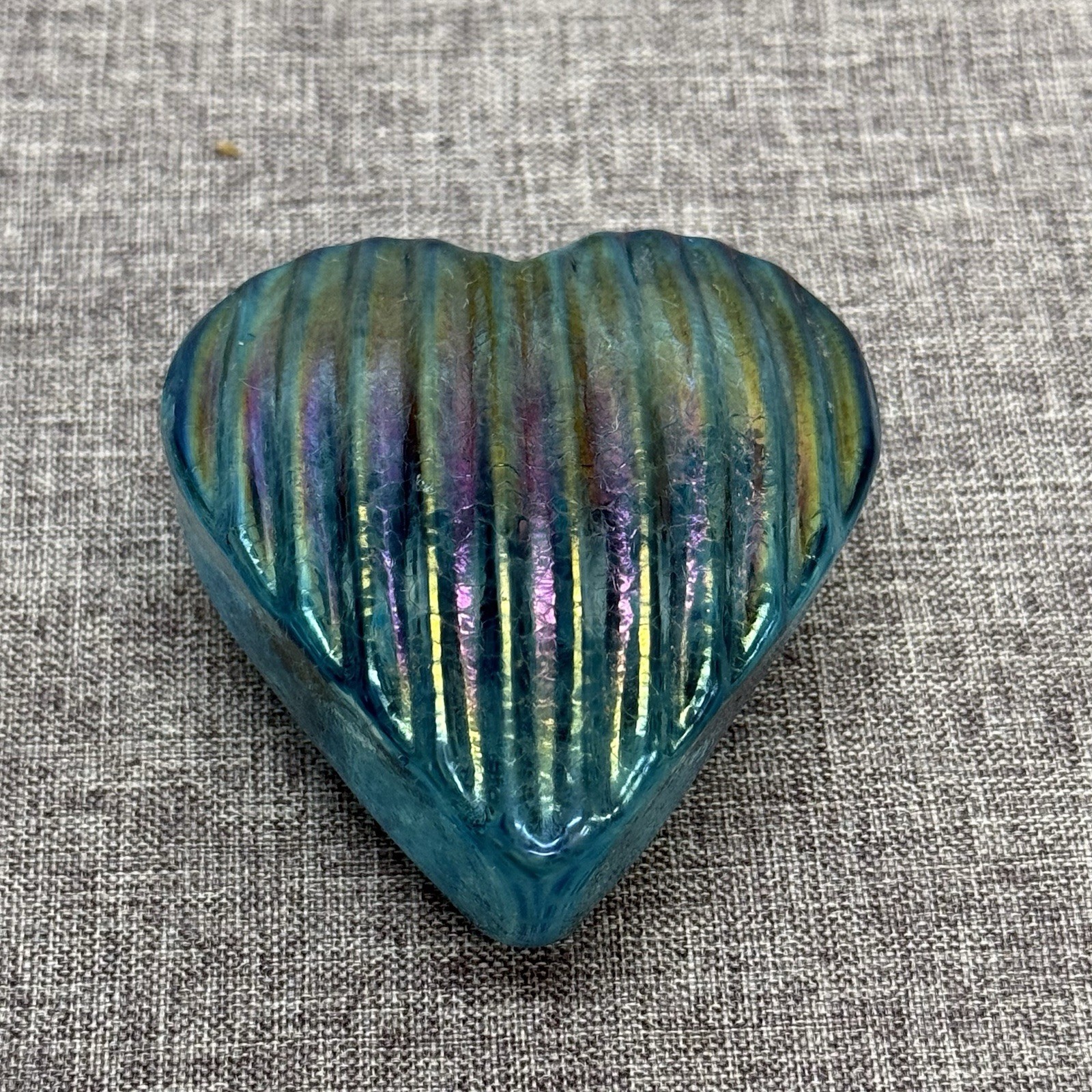 Robert Held Art Glass RHAG Blue Iridescent Striped Heart Paperweight 2.5”