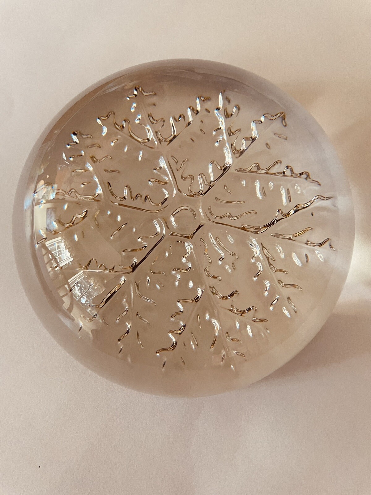 Clear Crystal Glass Snowflake Paperweight 3.5″ Holiday Winter Office