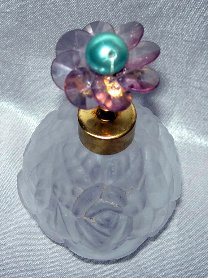 Vintage Irice Atomizer Lilac JEWEL TOP Glass Perfume Bottle Irving Rice NYC