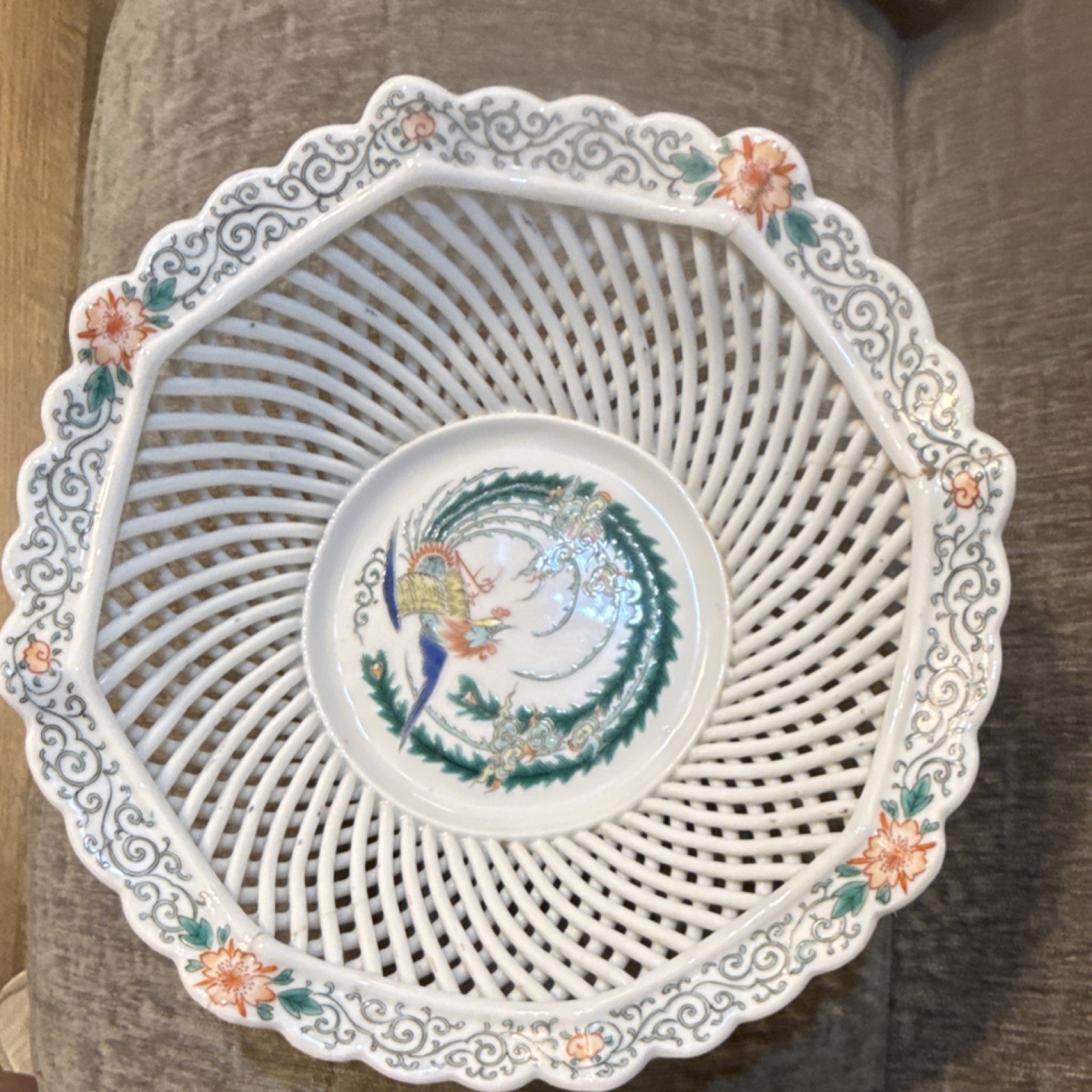 Porcelain Decorative Basket Openwork Bird Floral Lattice Design Round Glossy