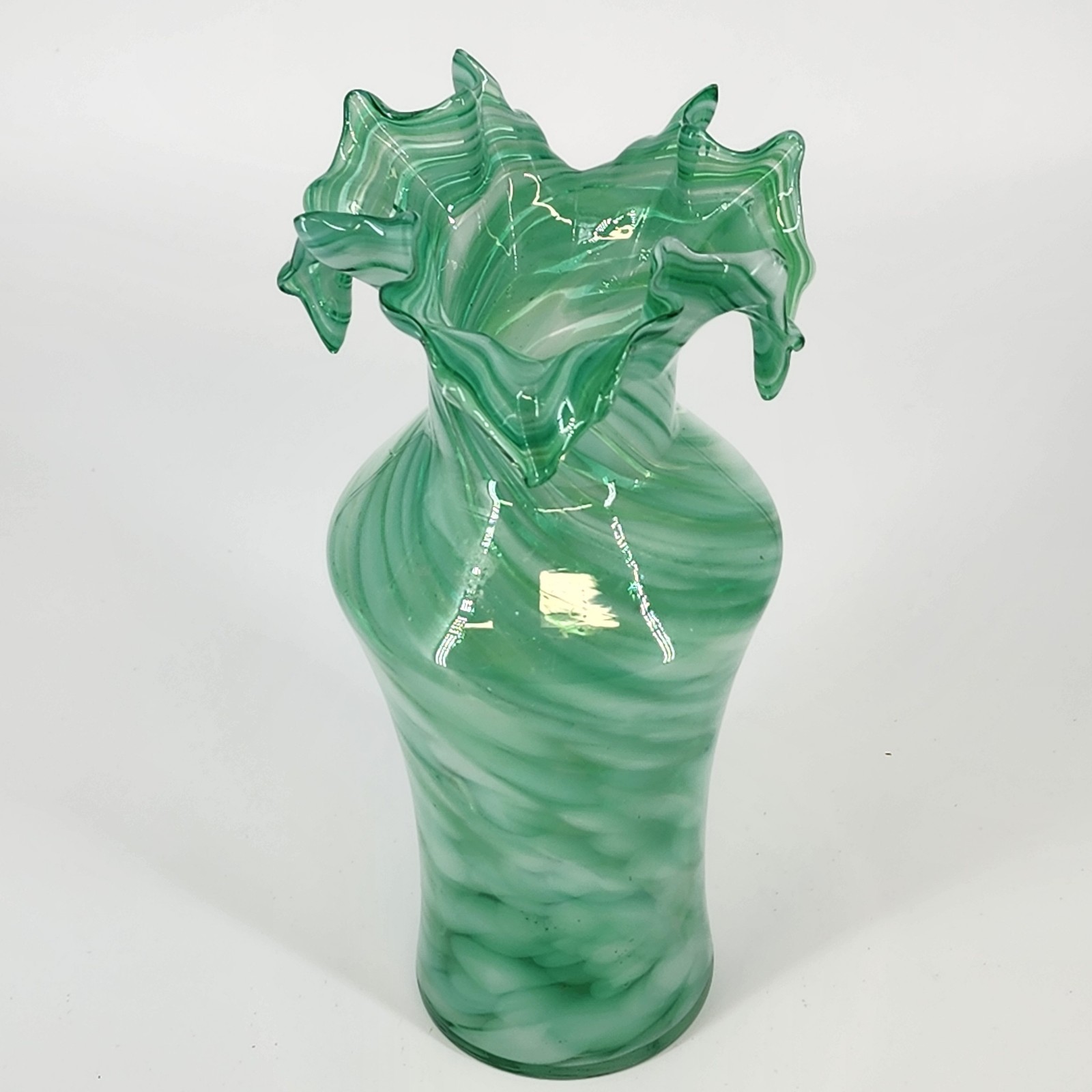 Green Art Glass Vase White Swirl Ruffled Scalloped Top Edge Hand Blown 9″ Tall