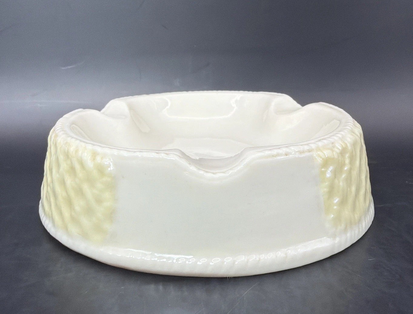 Vintage Belleek Ireland 4” Ashtray With Basketweave Details Green Mark