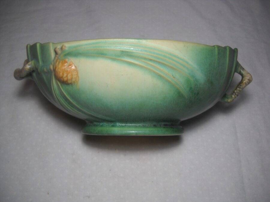 1935 Roseville Pinecone Handled Oval Green 9.5″ Bowl #279 No Chips or Cracks