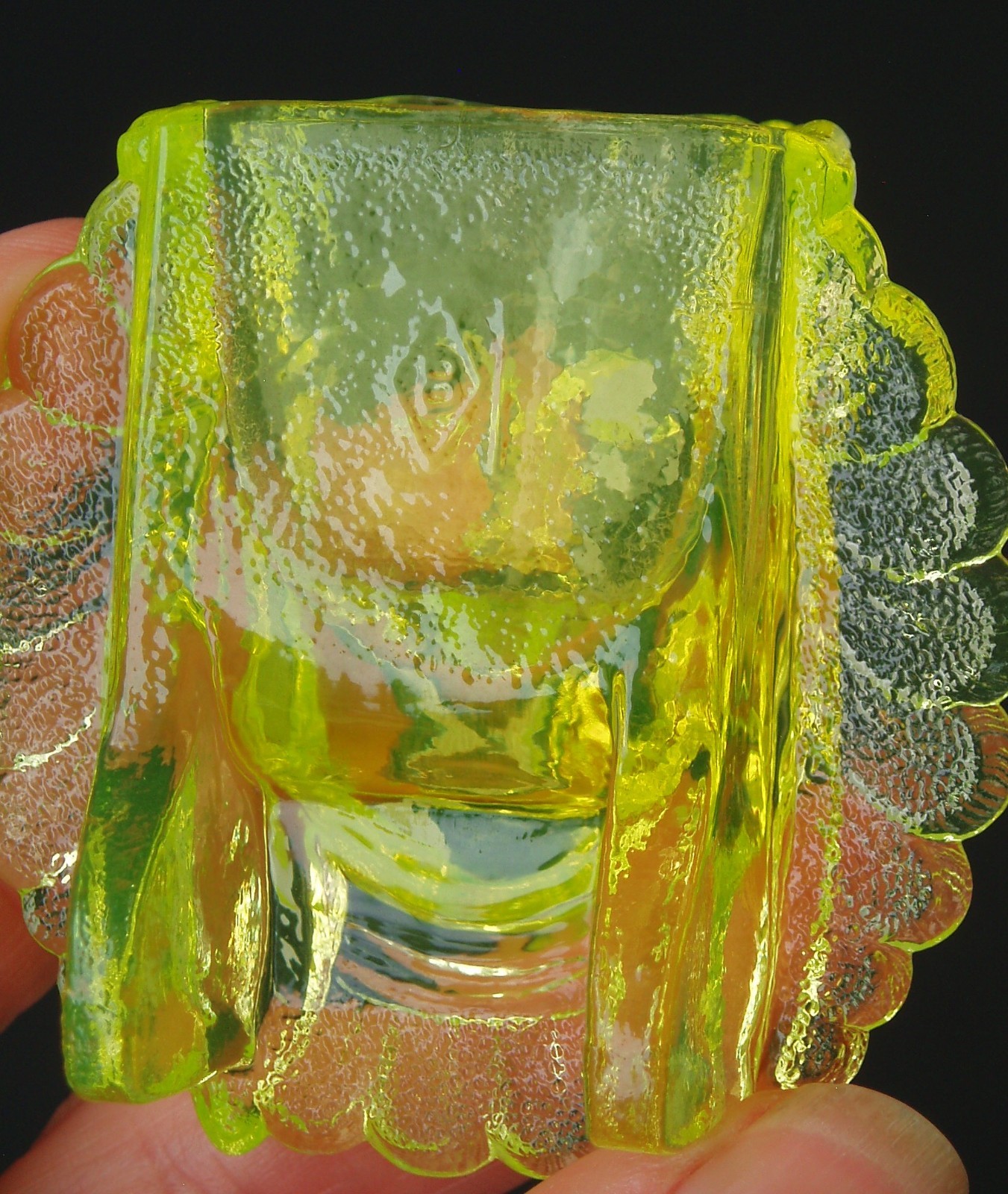 Boyd Uranium Glass Indian Chief Head Toothpick Holder Canary Yellow Transparent