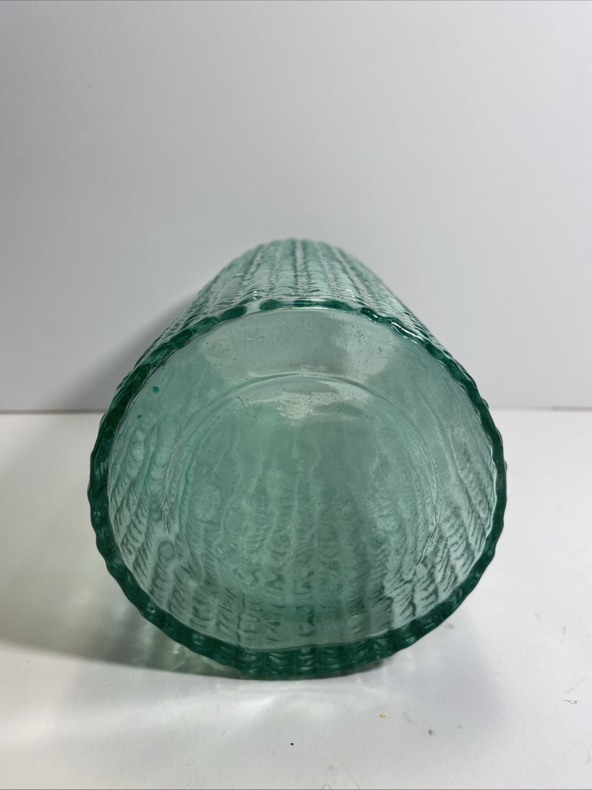 HERRINGBONE CHEVRON TEXTURED ZIRCON(SEAGRASS)HANDCRAFTED GLASS CYLINDER 8” VASE