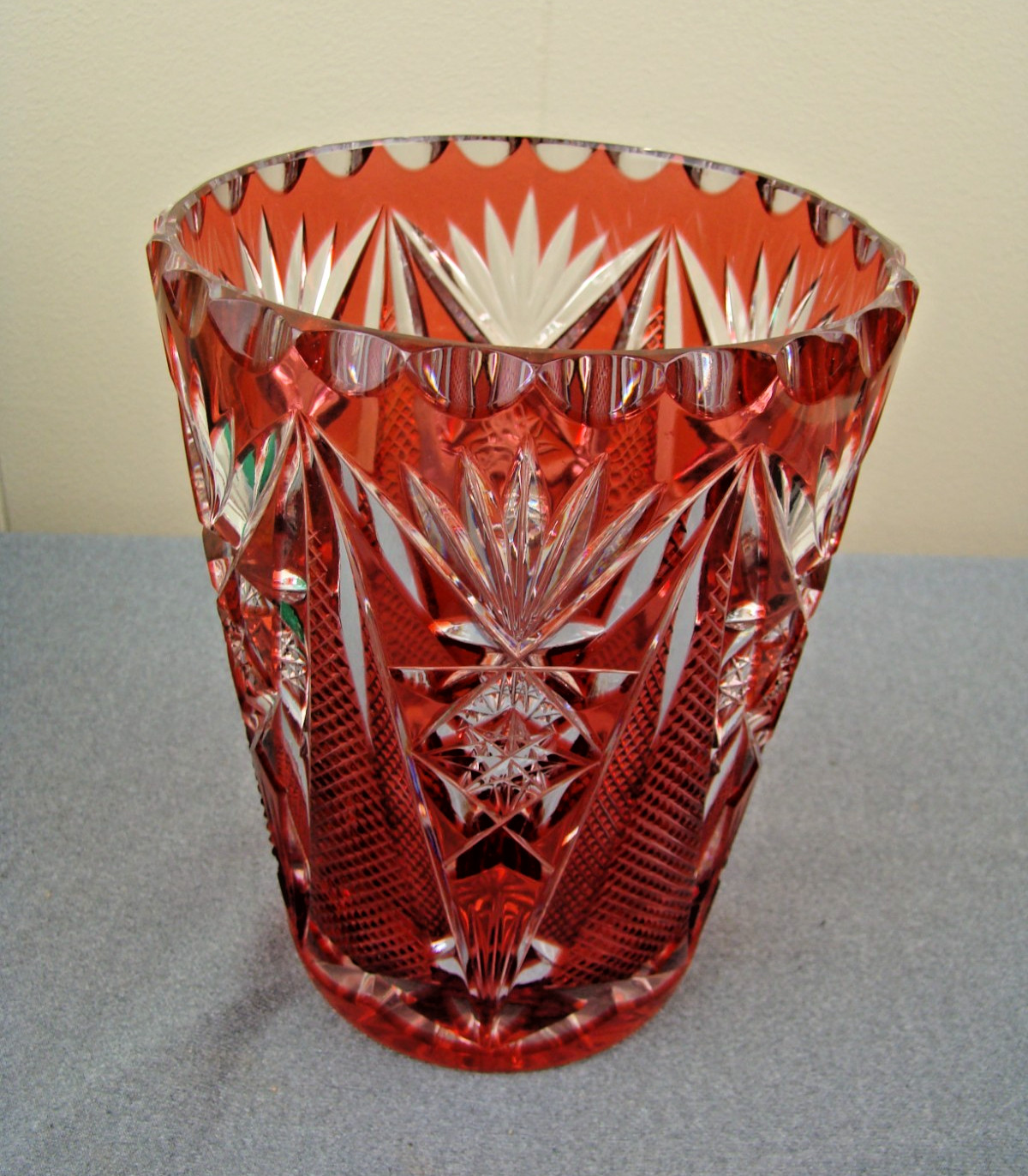 Vintage Nachtmann Bleikristall Cranberry Crystal Cut-To-Clear Vase – 6.25″H