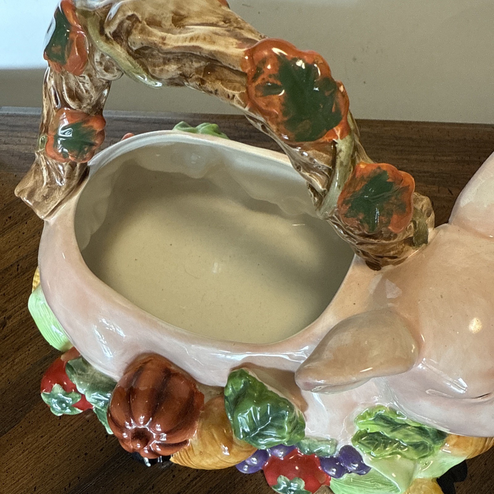 Signature Home Collection Ceramic Pig Planter Basket Vegetable Decoration VTG