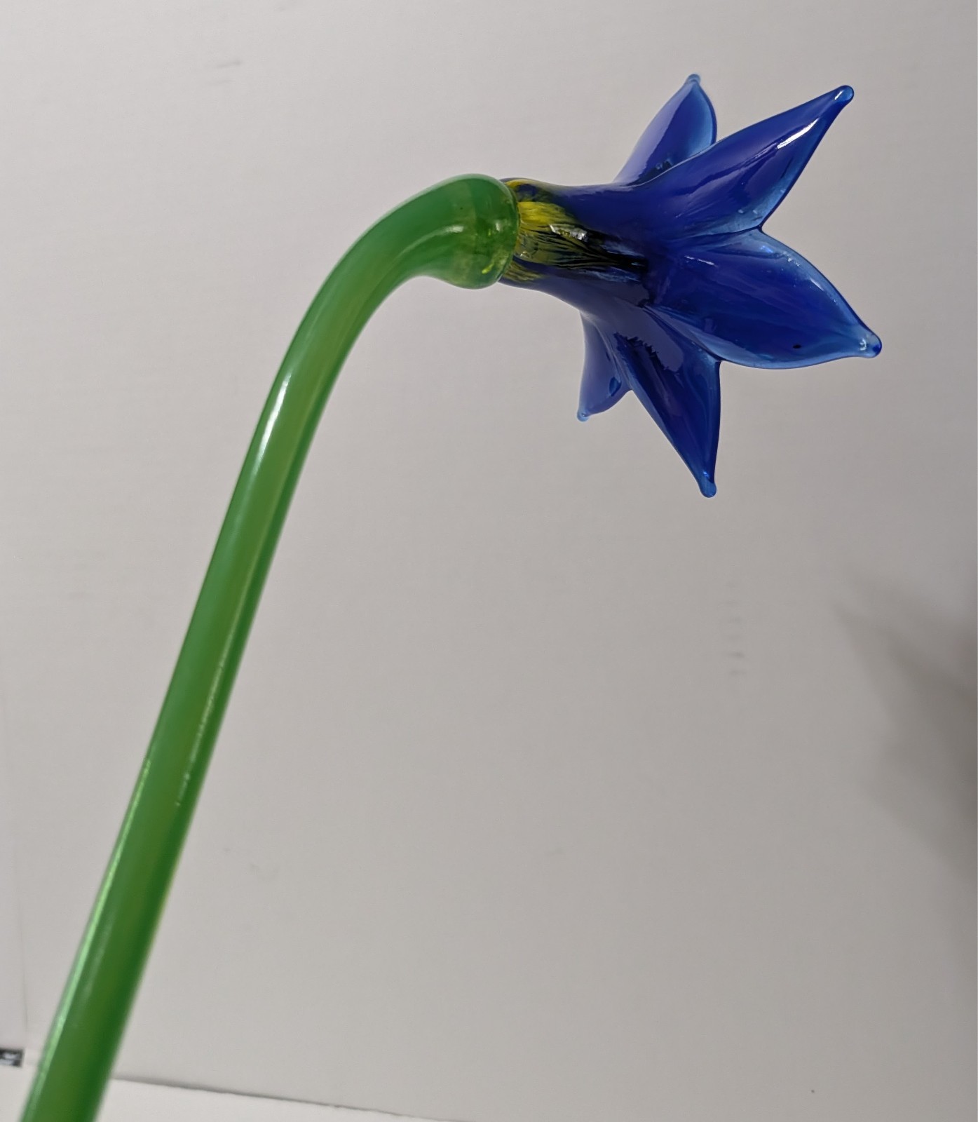 Vintage Murano Style Hand-Blown Art Glass Blue Lili Long Stem Flower 19.25″