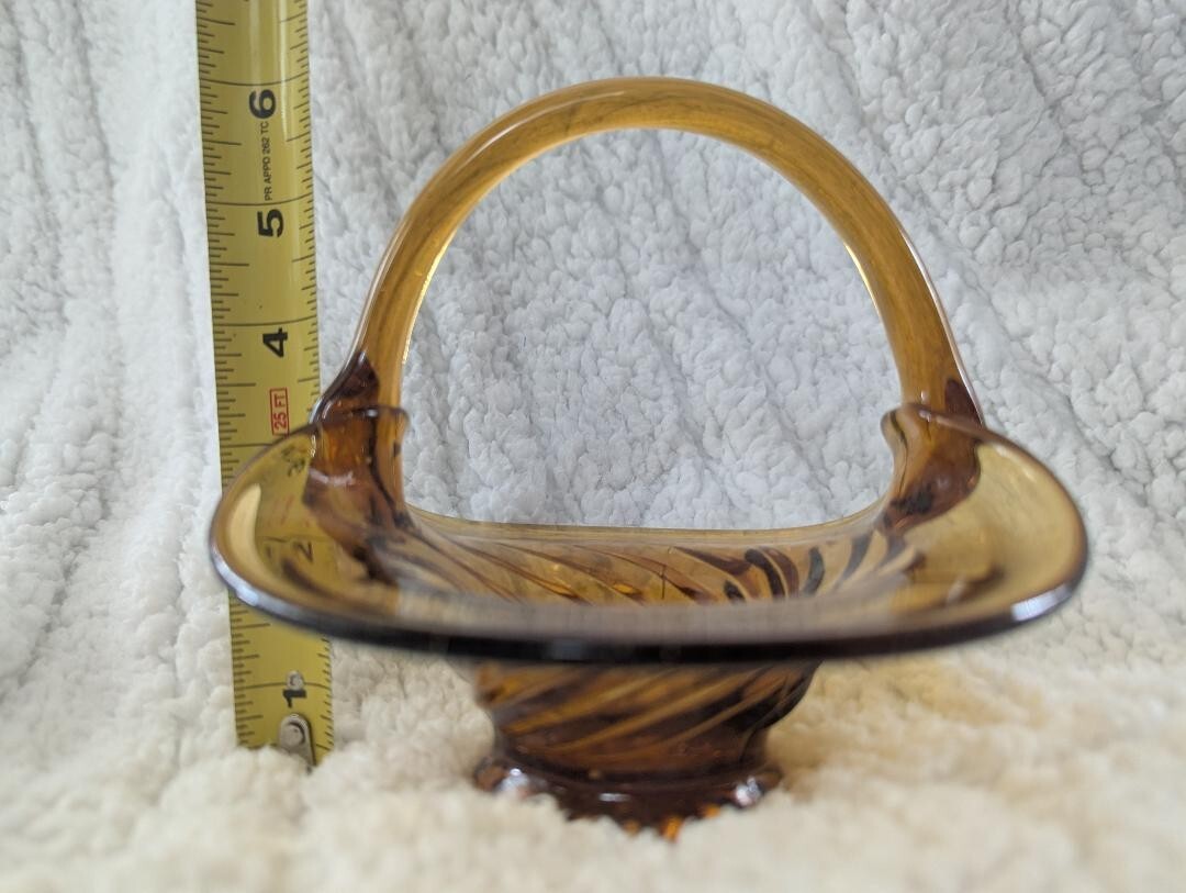 Amber Glass Basket Candy Dish With Ruffled Edge 6.3x5x5.5
