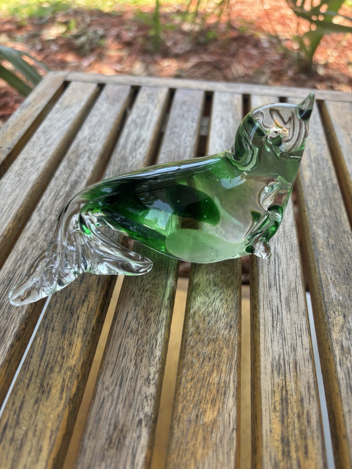 Hand Blown Vntg EUC Seal Paperweight, Clear Glass W Green Interior,3.25”T