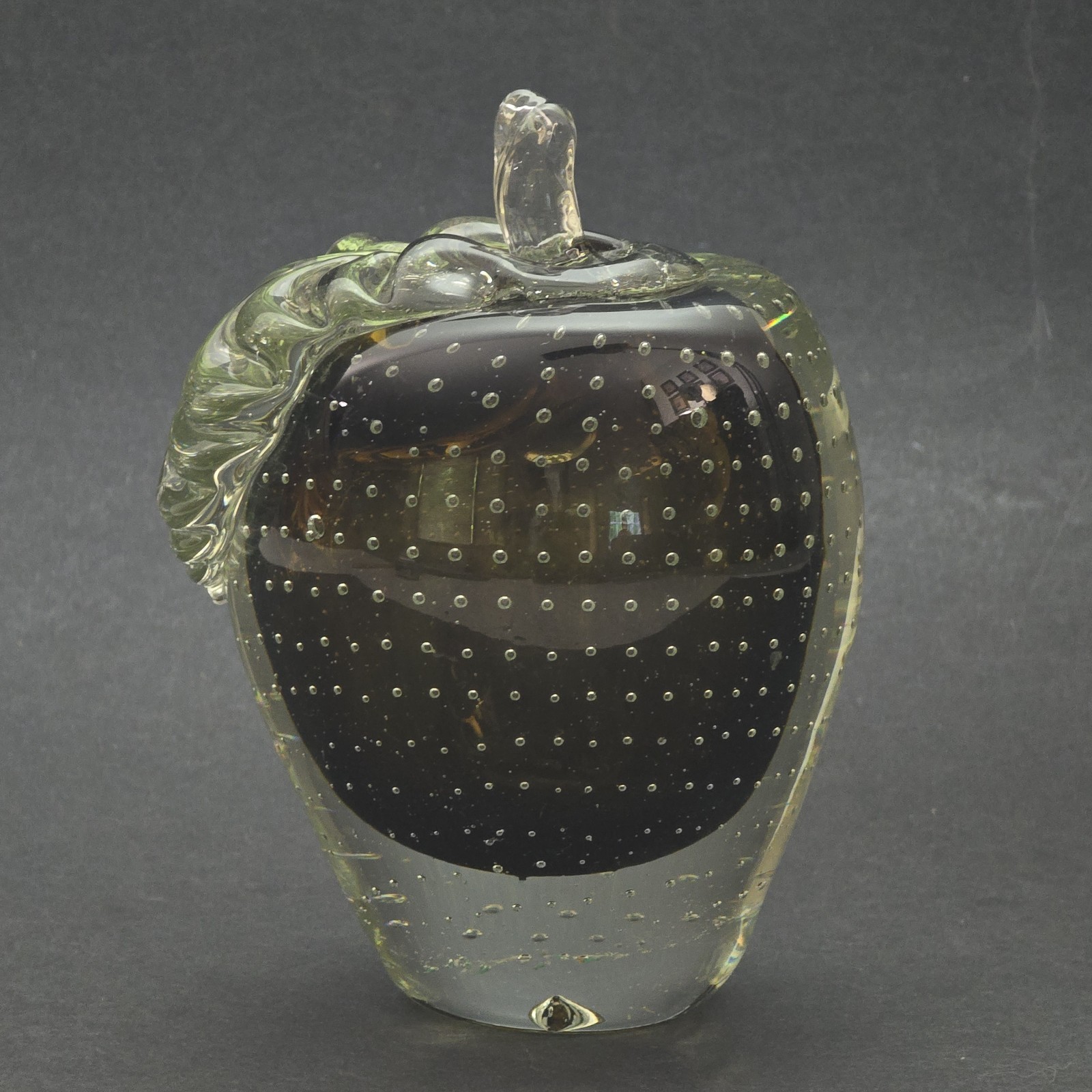 Vintage Patterned Brown Bubble Art Glass 5.5″ 2 Lbs. Apple Paperweight