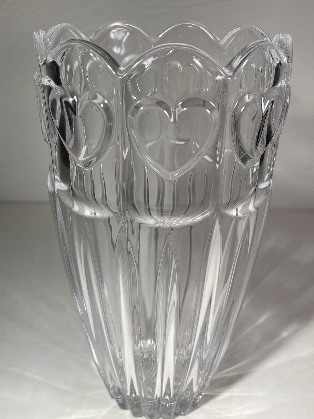 Vintage Heavy Ribbed Cut Crystal Vase Clear 7-3/8” Hearts Pattern Scalloped Rim