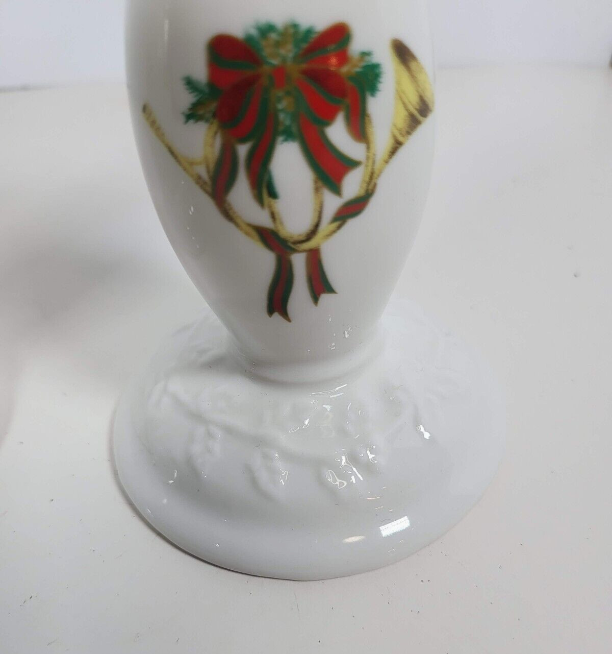 Mikasa Holiday Lace Candlestick Holders Set 2 Ceramic Porcelain RL050- NWOB