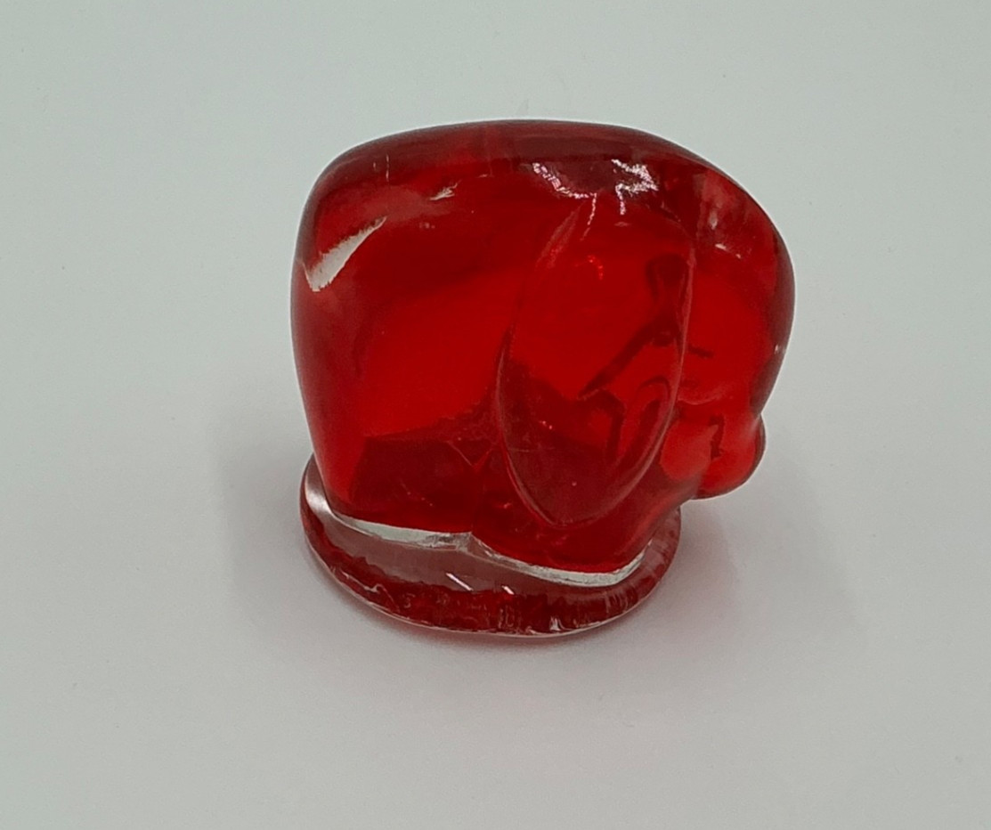 Vintage Lefton’s Glass Japan Red Blown Glass Elephant Figure 3” Tall collectible