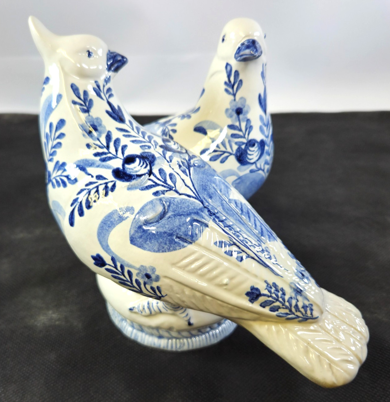 AB Italy Ceramic Blue & White Love Birds / Doves Figurine 7 1/4″ H Hand Painted