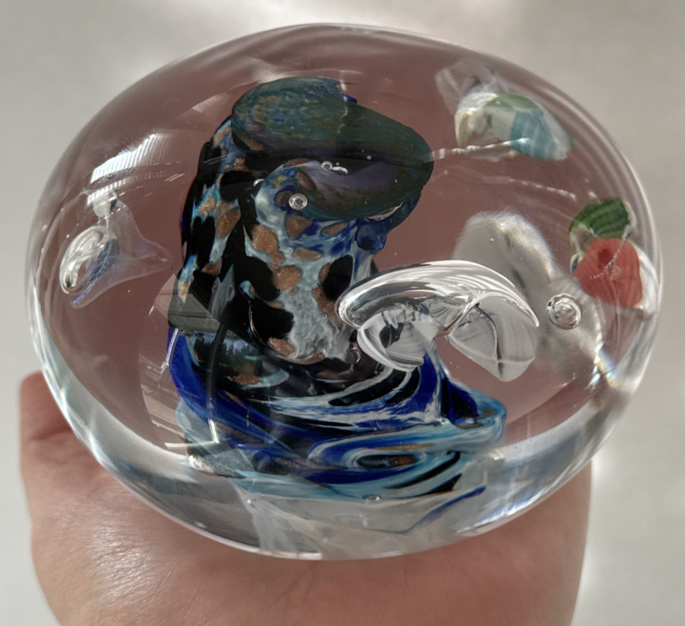 Vintage Signed Diane Lowery 1997 Art Glass Swirl Paperweight 4” Wide