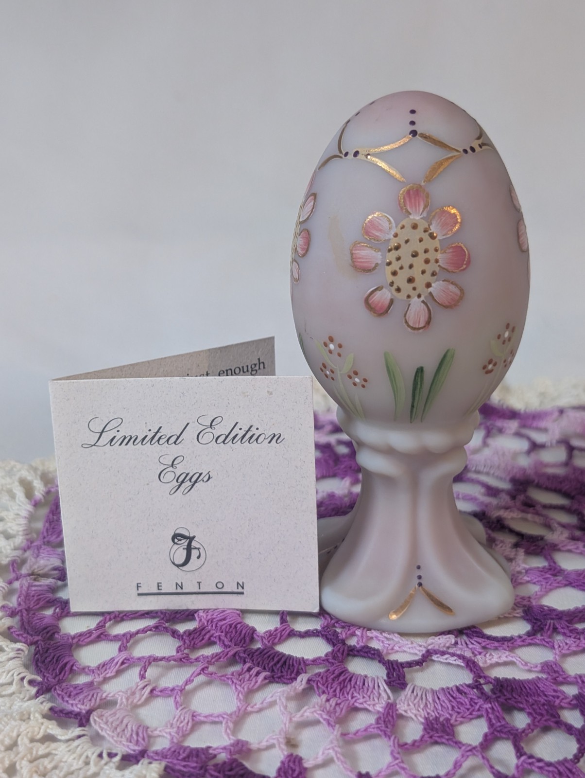 Fenton Glass Pink Satin Rosalene 4″ Egg Limited Edition No 681/950 Hand Painted