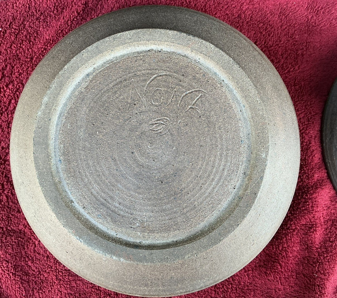 Nona Naha Covered Pot/Salamander Handel Pottery Some Chips See Photos Rare Item