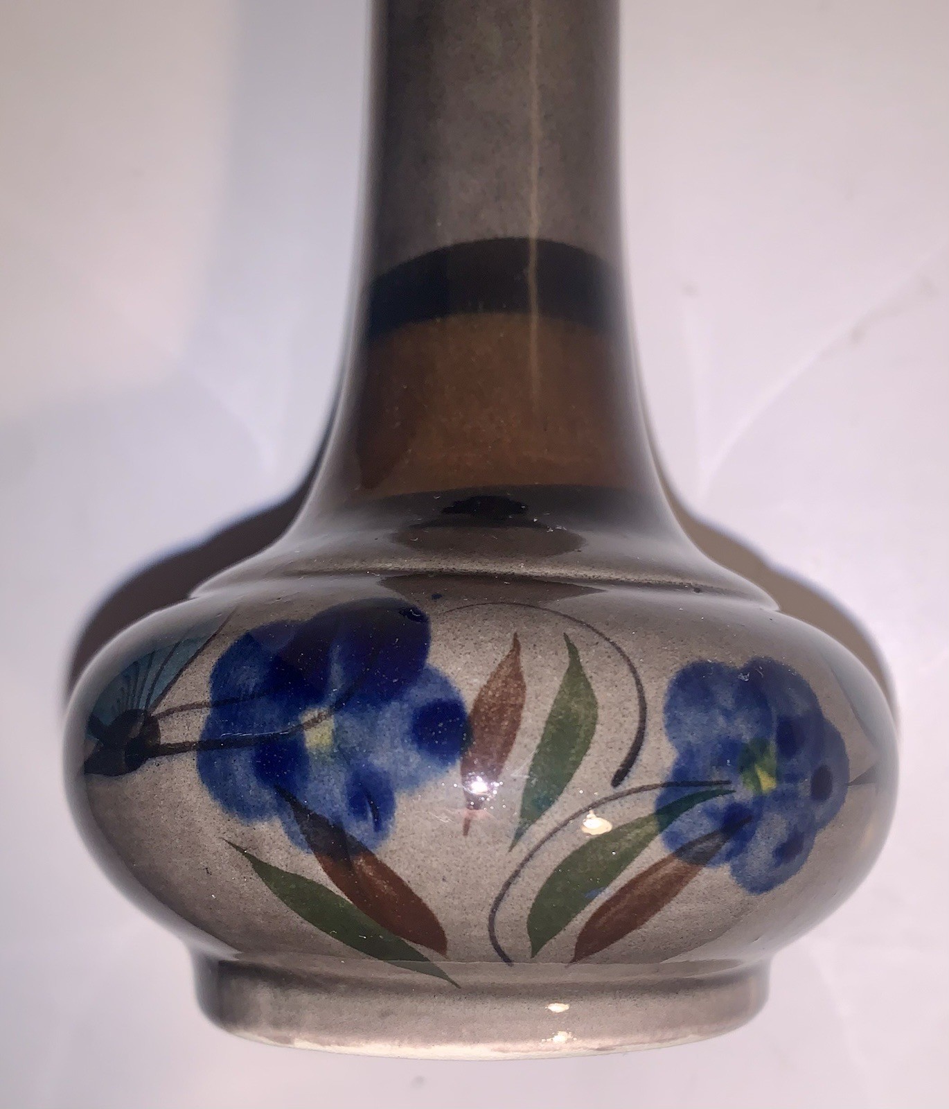 Mexican Folk Art Pottery Tonala Gray Hand Painted Floral Vase 7”