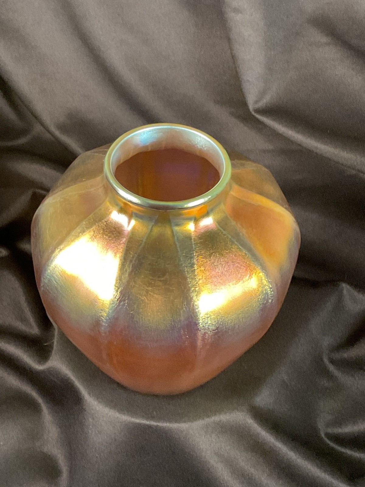 Signed Louis C. Tiffany Favrile large Gold Bulbous Vase with Highlights of Blue