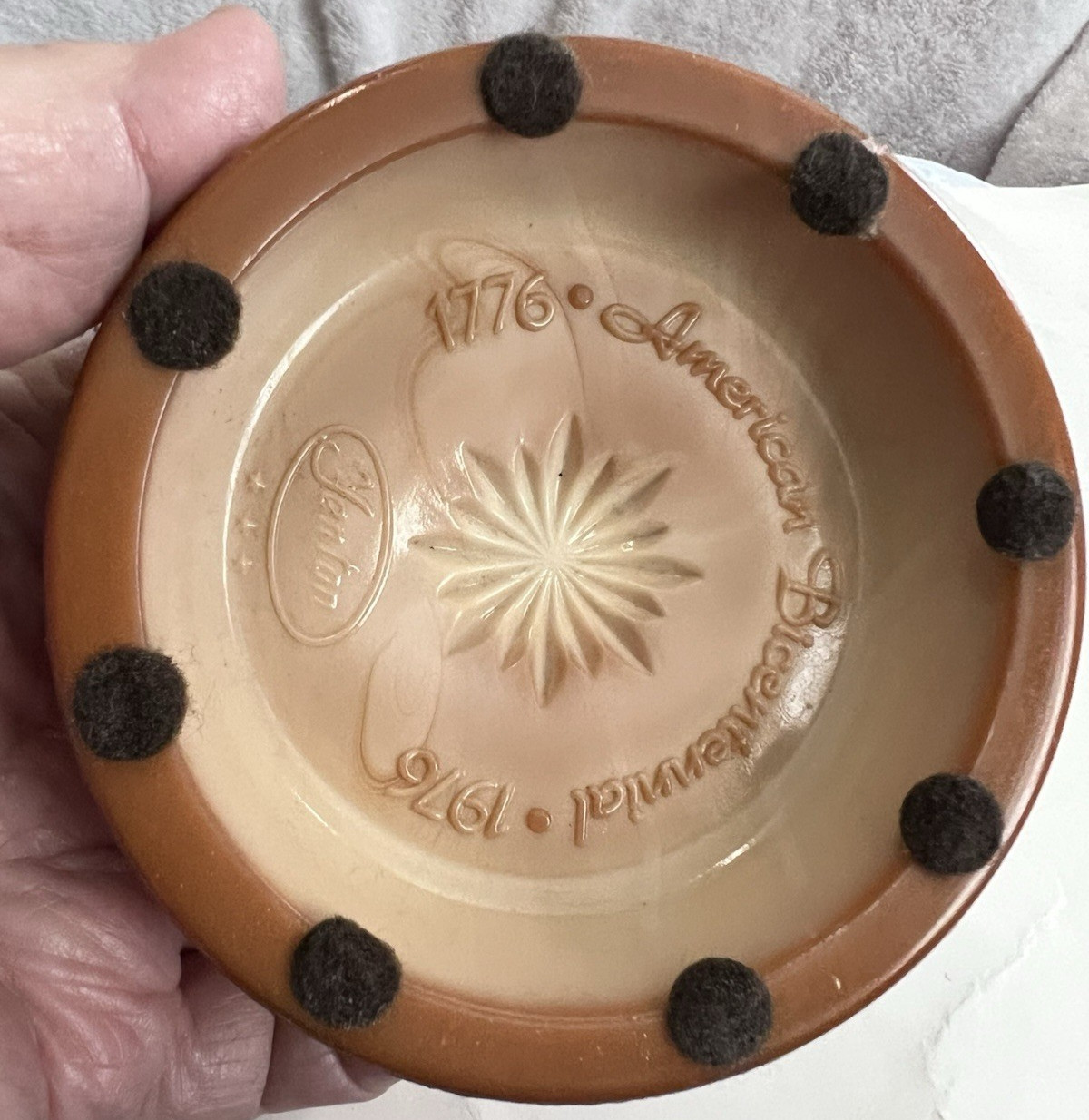 Fenton Chocolate Slag Glass Eagle 4″ Paperweight American Bicentennial 1776-1976