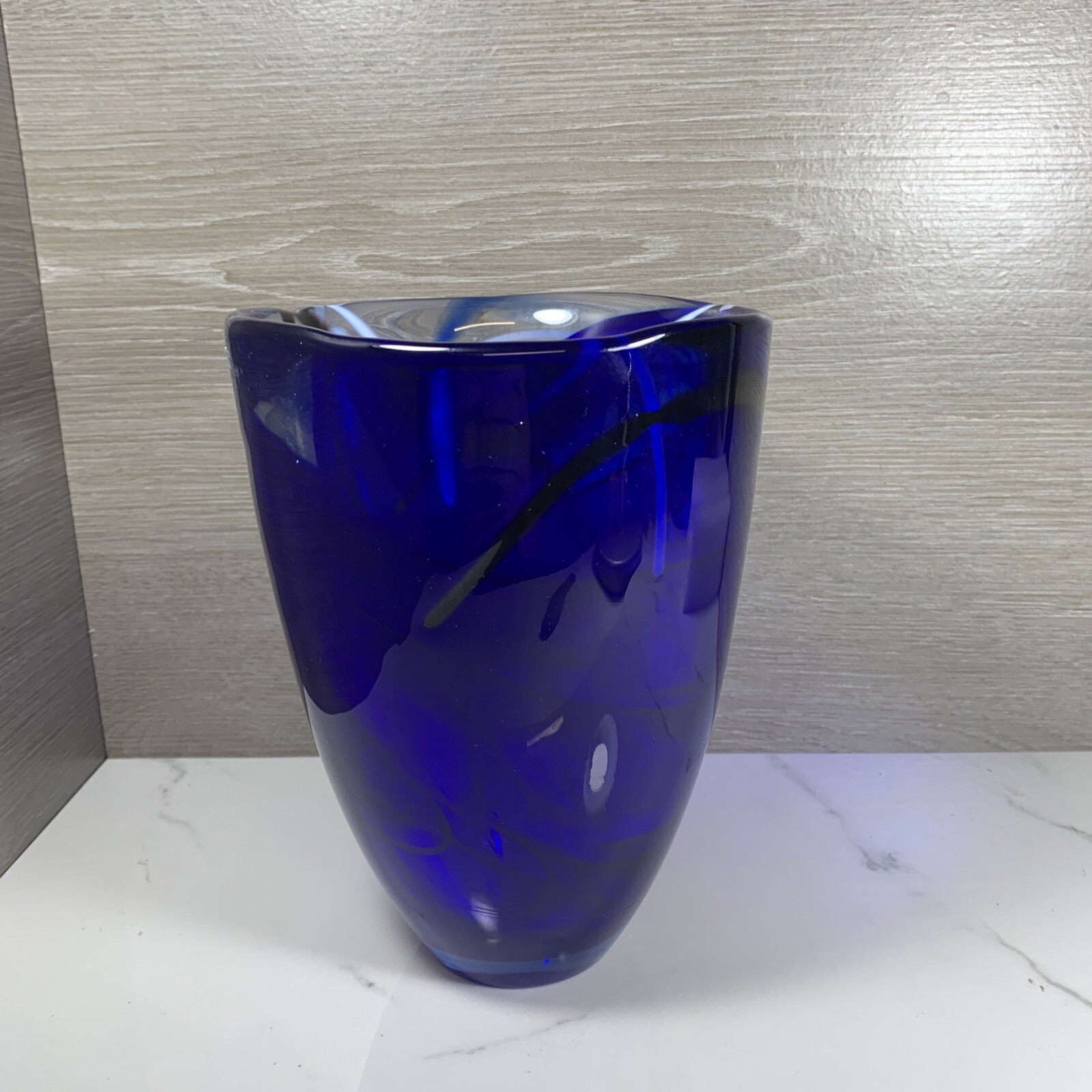 Kosta Boda Sweden Cobalt Blue Atoll 7 5/8″ Vase Sticker & Signed 6 lb
