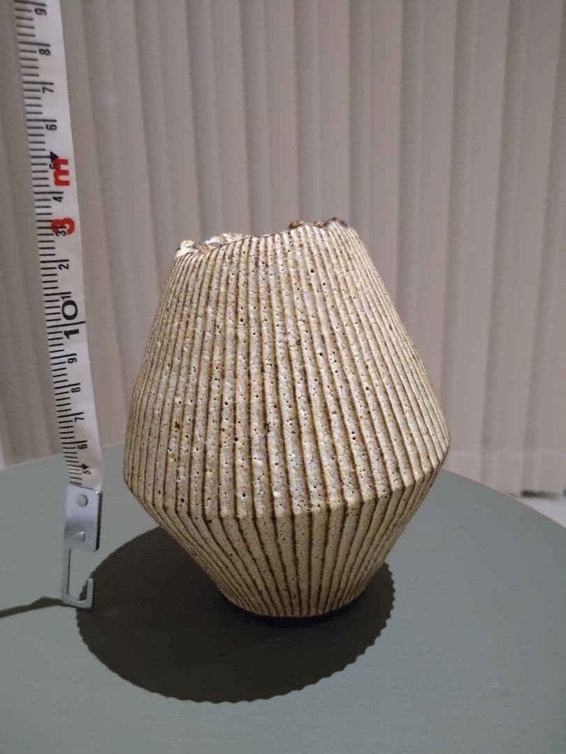 Akio Nukaga Pleated Work Flower Vase Pleated Pattern Art Design Interior
