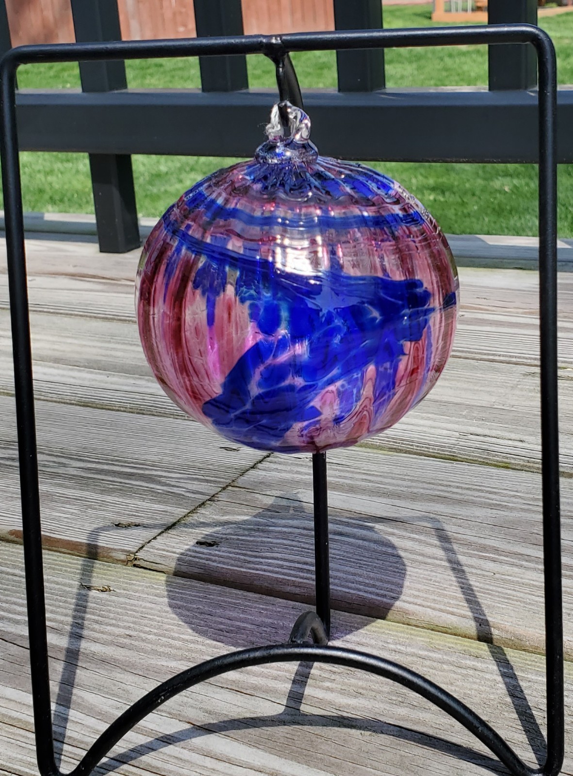 Hand Blown Art Glass 3.5″ Pink And Blue Ball Ornament Suncatcher Mensch Glass