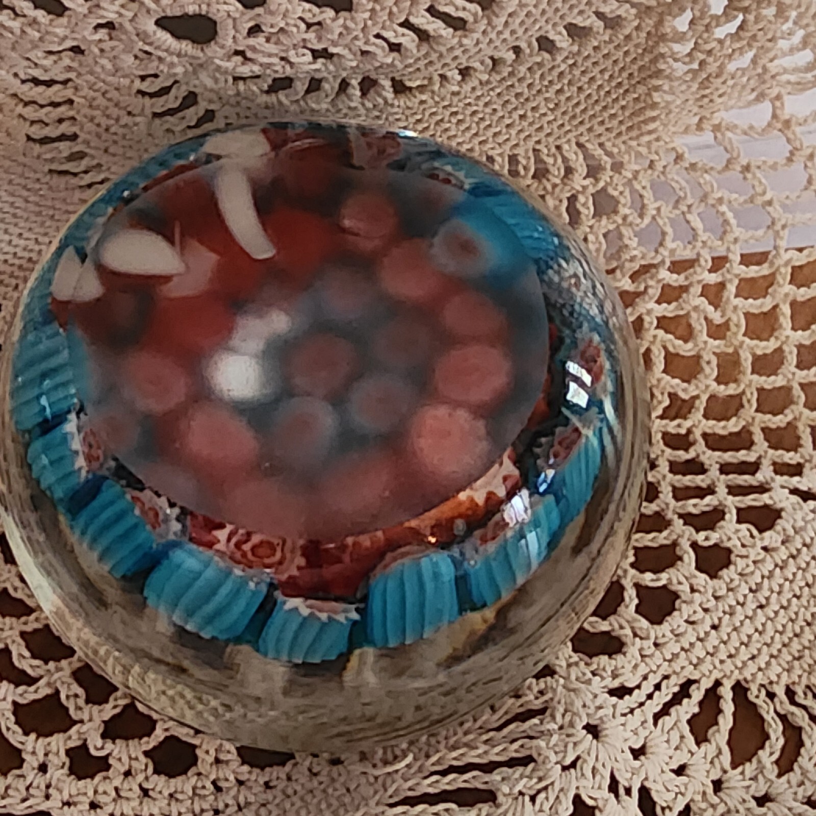 Art Glass Paperweight MiIlefiori Red Blue Floral Round