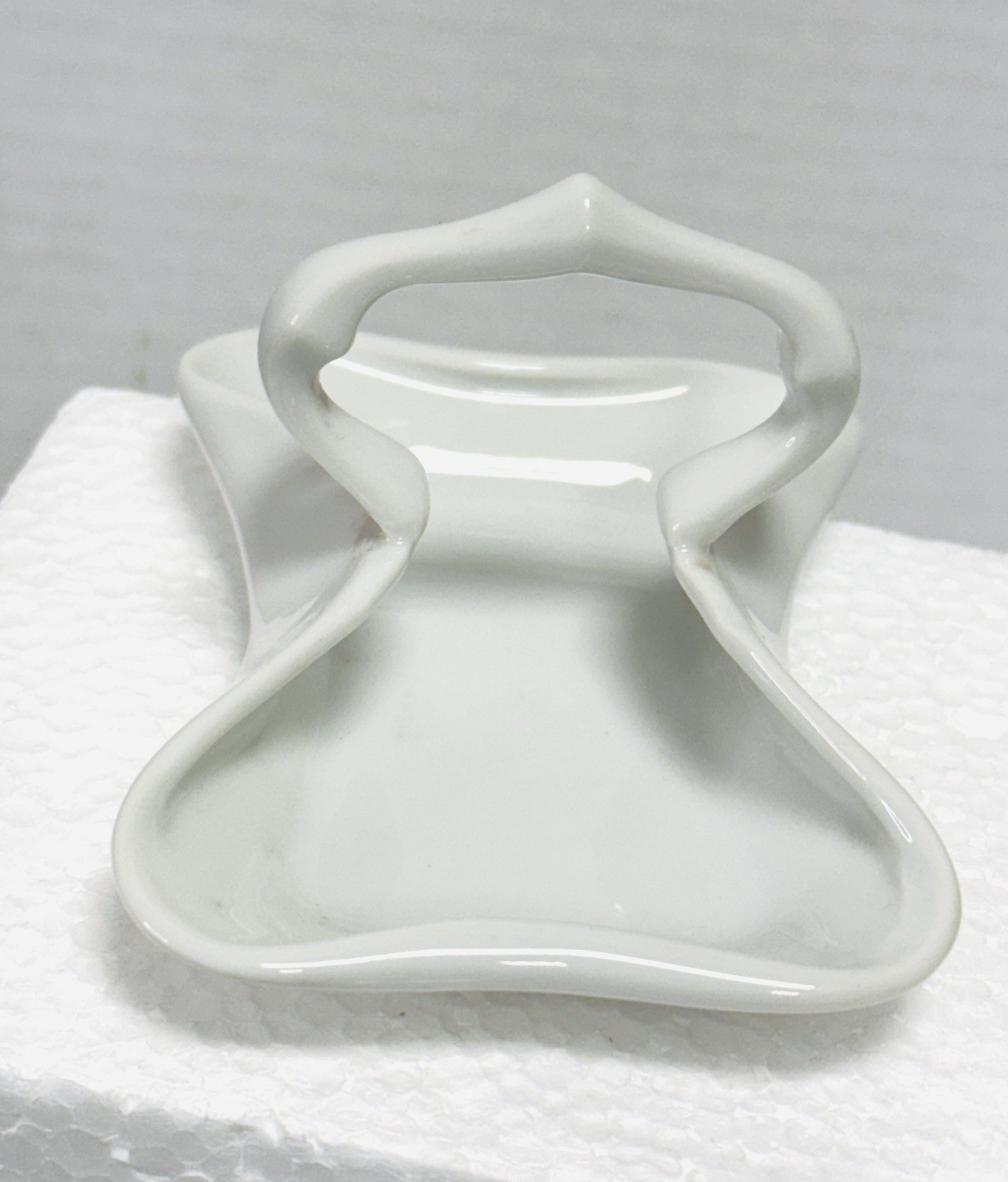 White Porcelain Trinket Dish With Handle Basket 4×3”