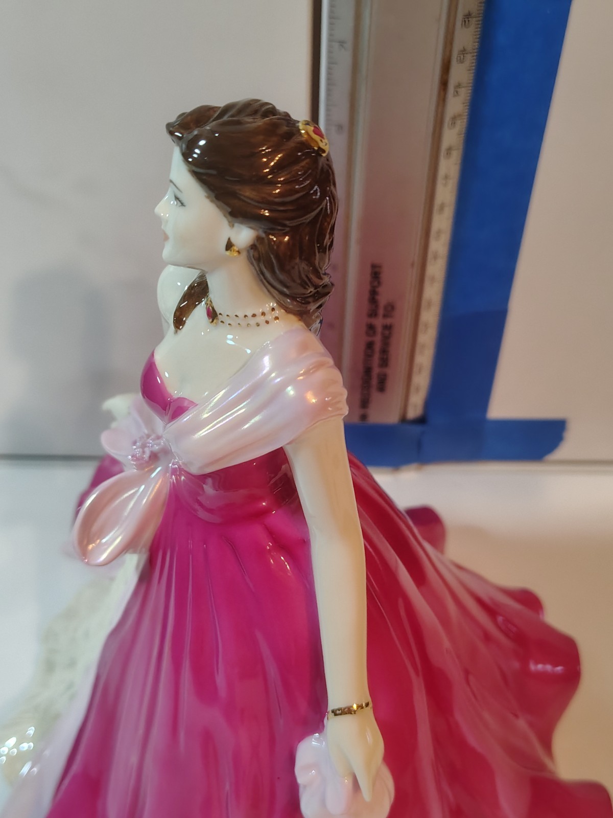 Coalport Bone China Lauren Figurine of Year 2007 #55 of 3000 Made LOTS OF PICS!