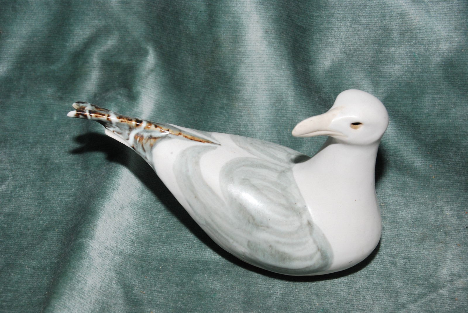 Vintage Andersen Design Studio Maine Pottery 9″ Seagull Figurine