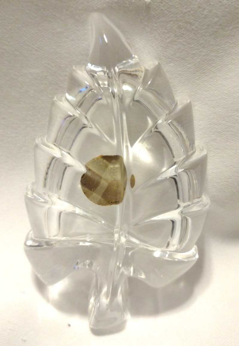 Vintage RCR Royal Crystal Rock Trinket Dish Leaf Shaped 24% Lead Italy Bw