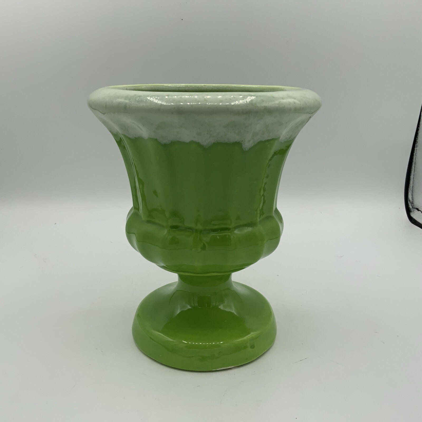 Vintage Haeger Vase Planter #3953 Footed 6.75 X 6 Inches