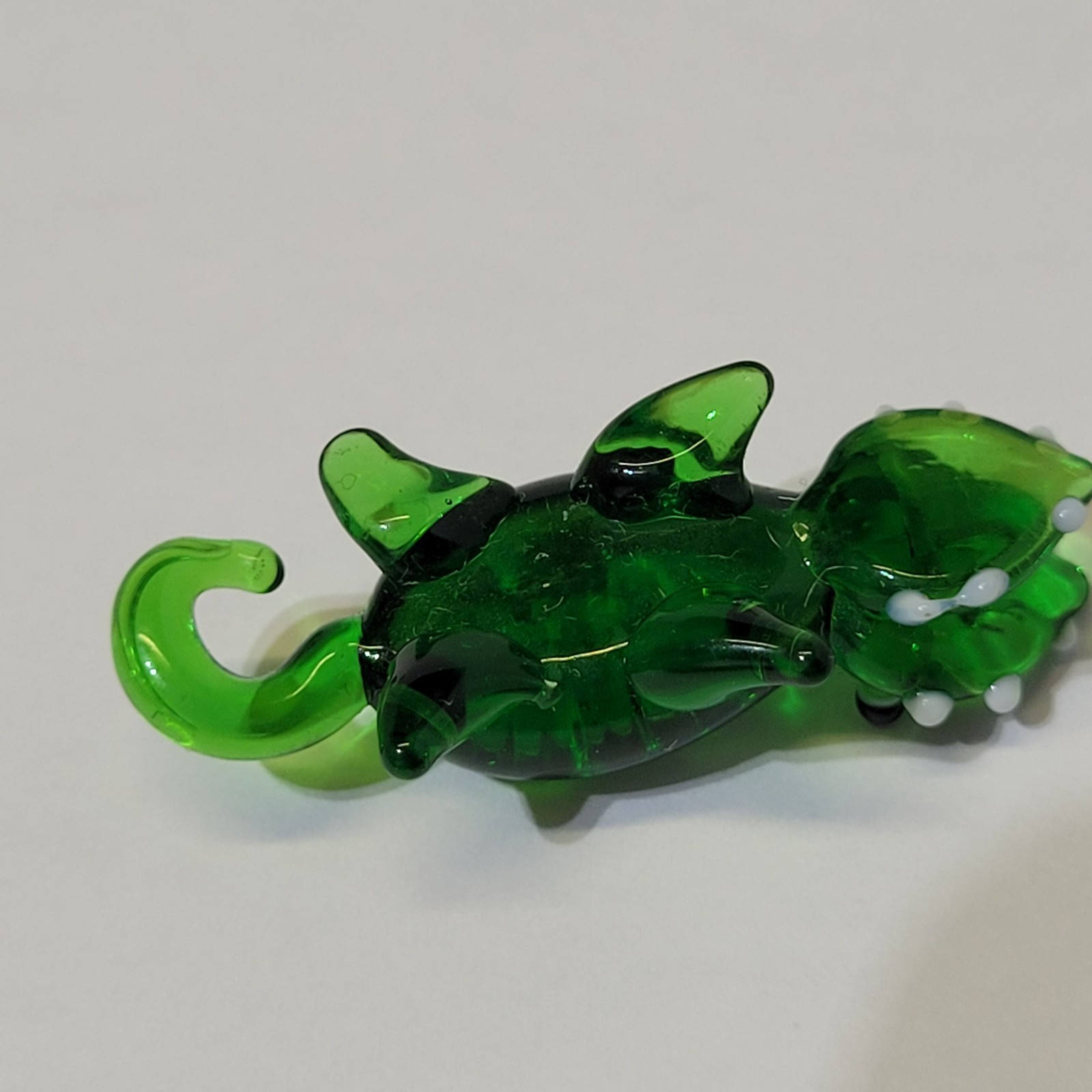 Art Glass Alligator Figurine Mini 2cm Green White Hand Blown