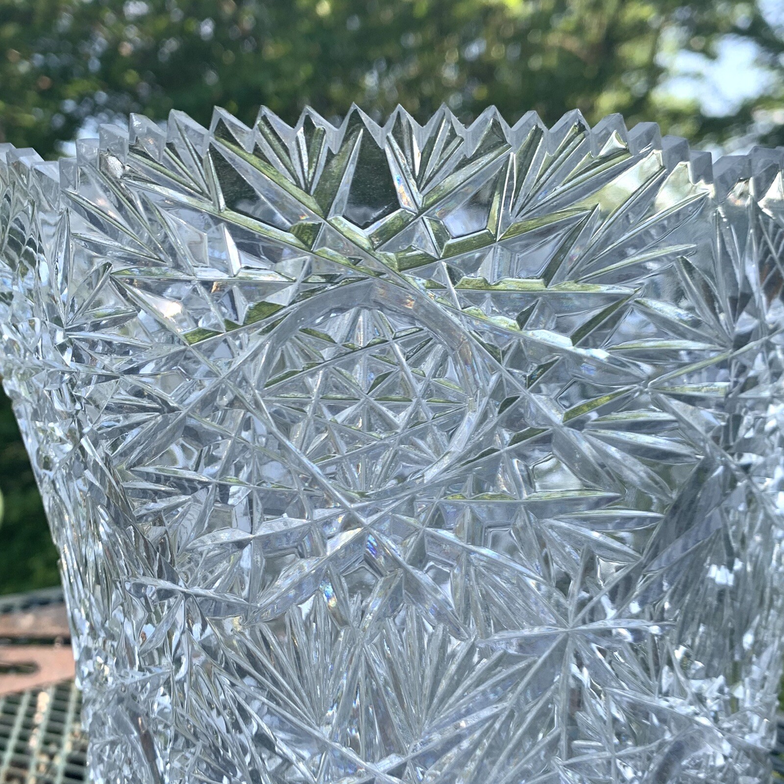 AMERICAN BRILLIANT ABP Large Cut Glass VASE HOBSTAR 9.75” VINTAGE