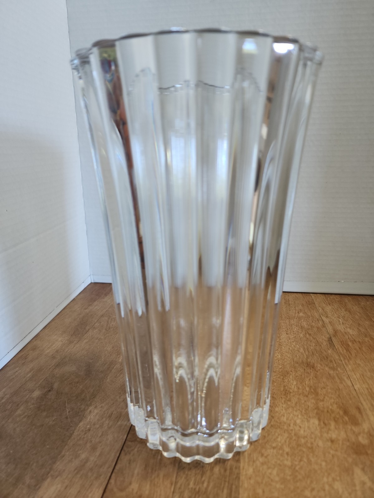 Cristal D’Arques Durand Athena Vase Clear Glass 9-5/8″ Tall