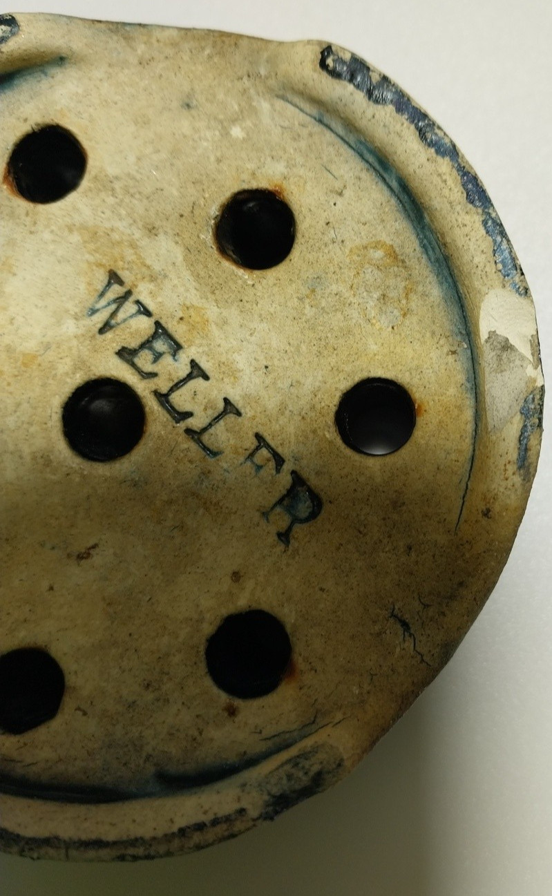 Antique WELLER 3 1/4″ x 1 1/2″ Blue Glazed 8 Hole Flower Frog
