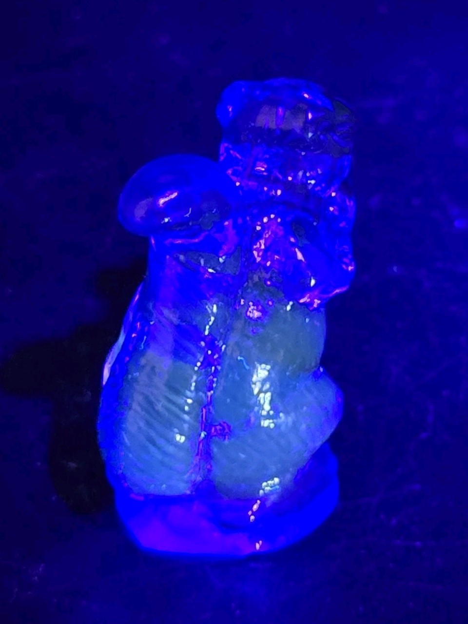 Vintage blue cobalt glass squirrel figurine