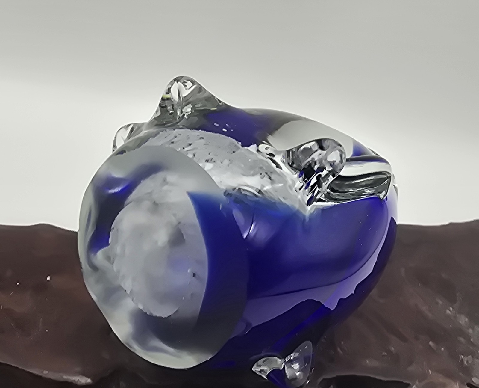 Vintage Murano Style Cobalt Blue Art Glass Penguin Figurine Paperweight 5″