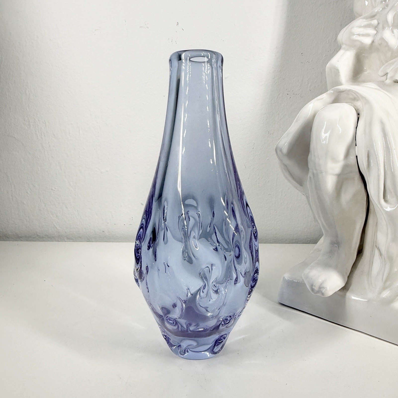 ZELEZNY BROD Sklo Alexandrite NEODYNIUM GLASS VASE Miroslav Klinger 60s-70s 7in
