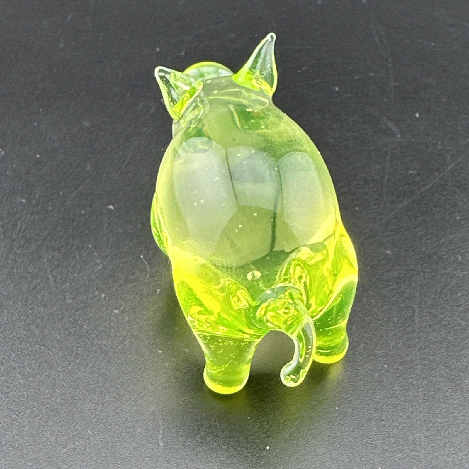 Handblown Uranium Art Glass Pig Figurine Miniature Piglet Sculpture UG Ion Boro