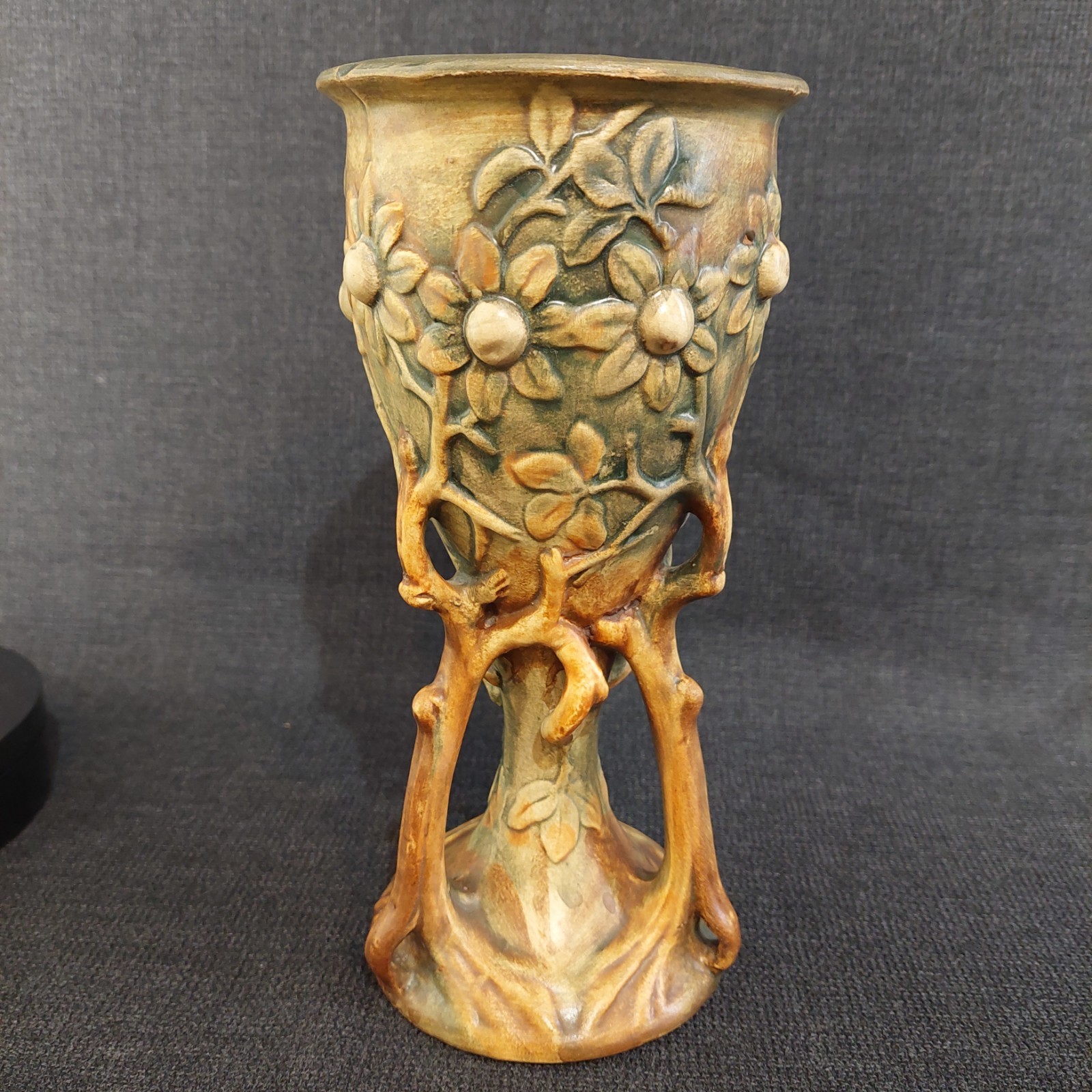 Weller Art Pottery Woodcraft Banyan Tree Chalice Vase 1920-1933 Art Nouveau