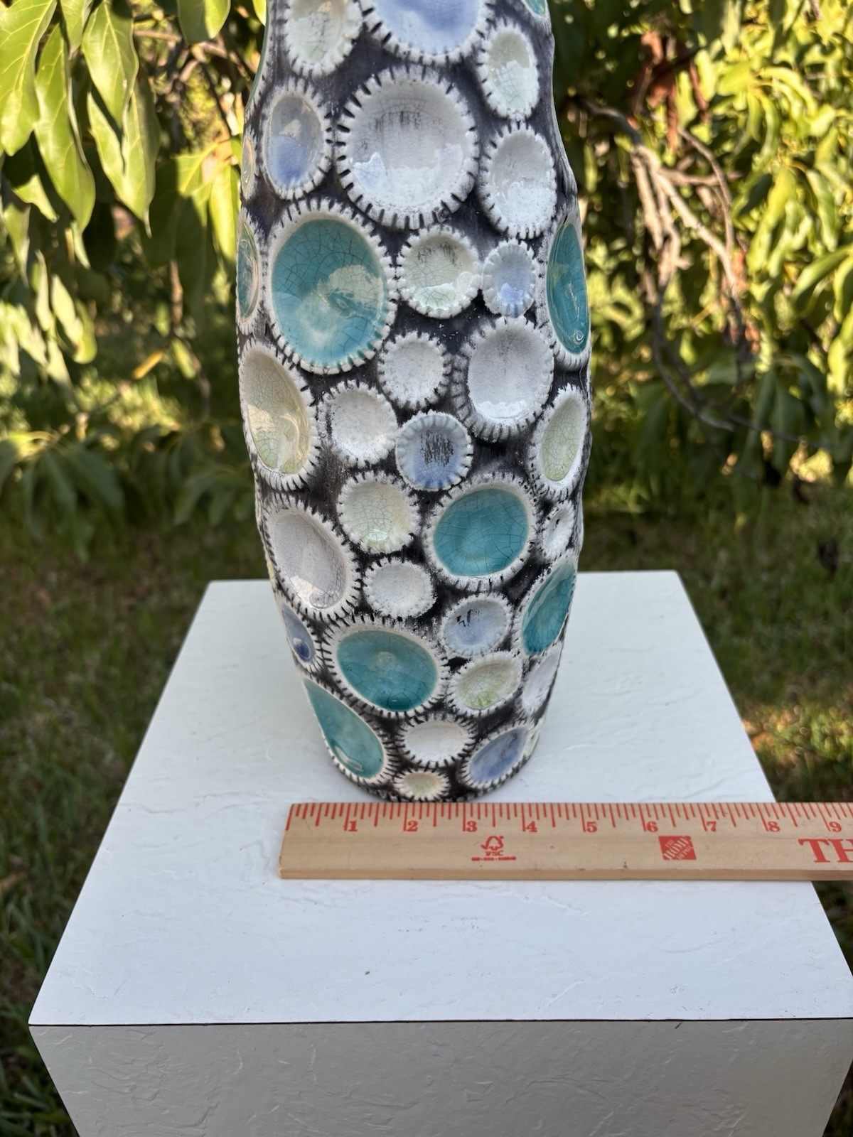HongLianRiven Bottle 20” Vase White Cream Turquoise Resin Colorful Geometric