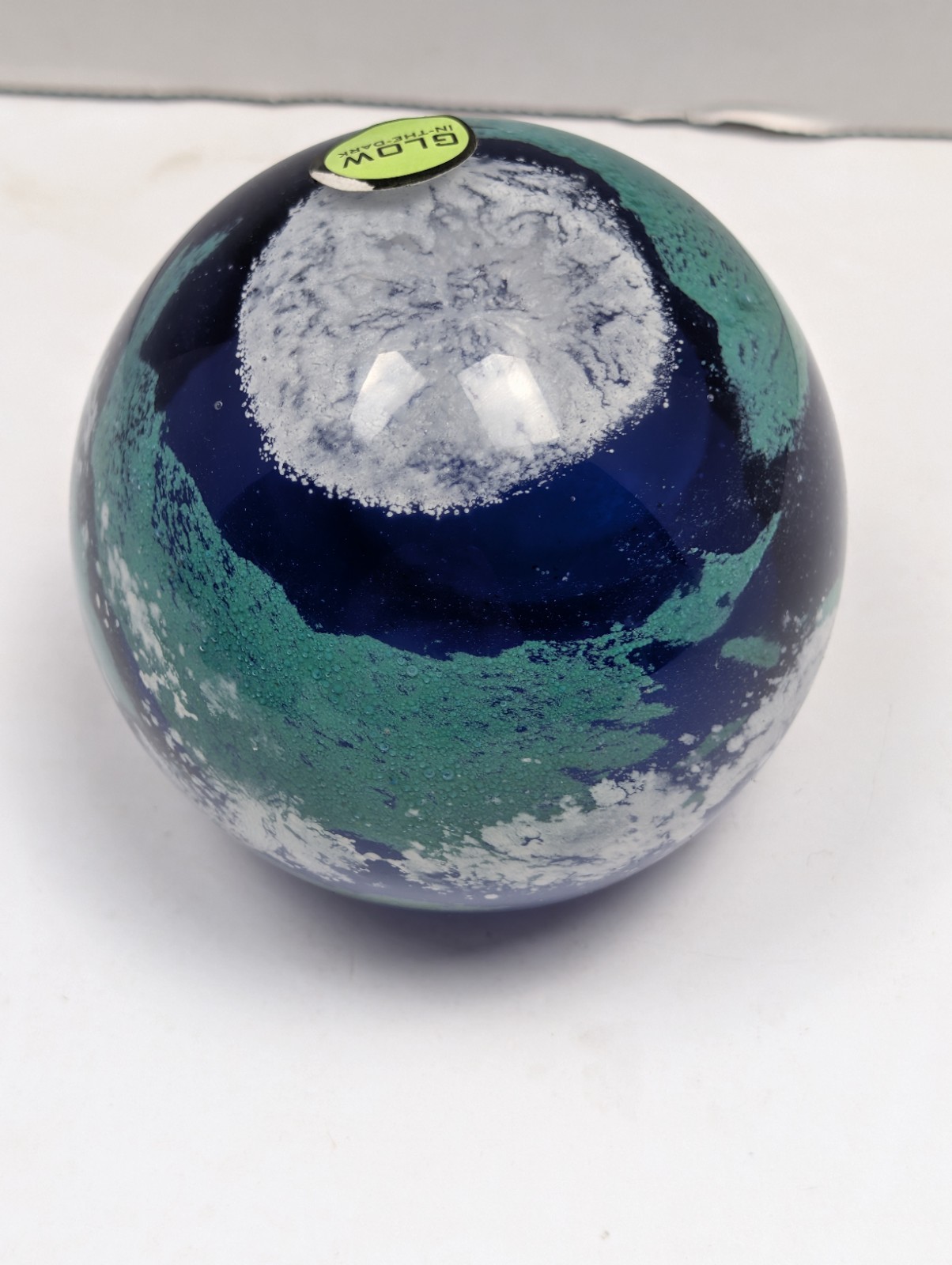 Dynasty Gallery Earth Art Glass Paperweight 4″ Glow In The Dark W Box & Pouch