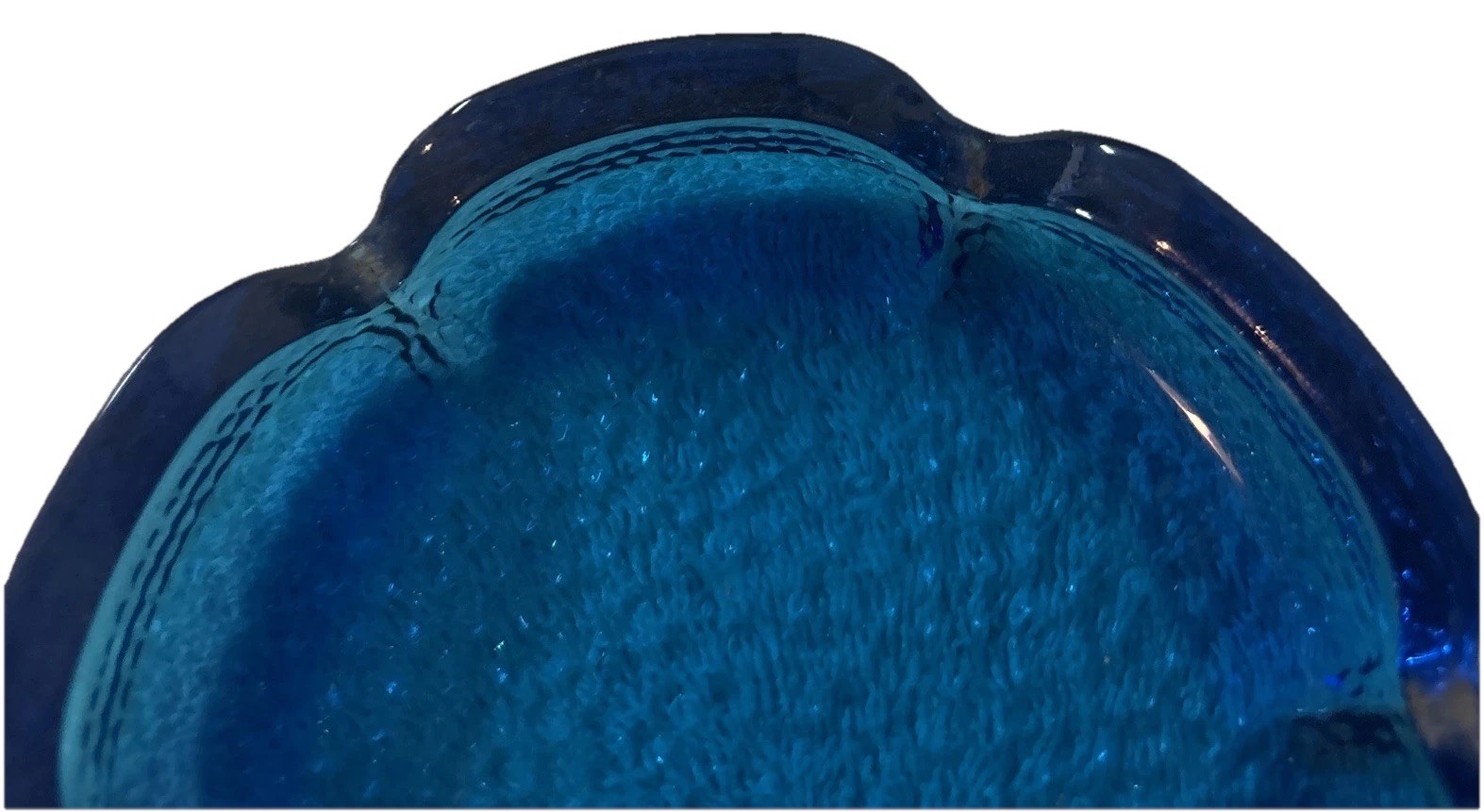 Anchor Hocking Blue Glass Ashtrays Pair 2 Textured Floral 70s Vintage 6″ USA