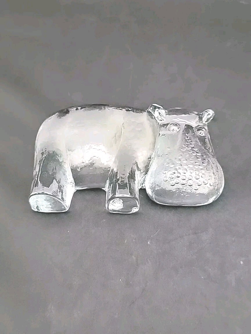 Kosta Boda Hippo Zoo Animals Art Glass Hippopotamus Bertil Vallien Paperweight
