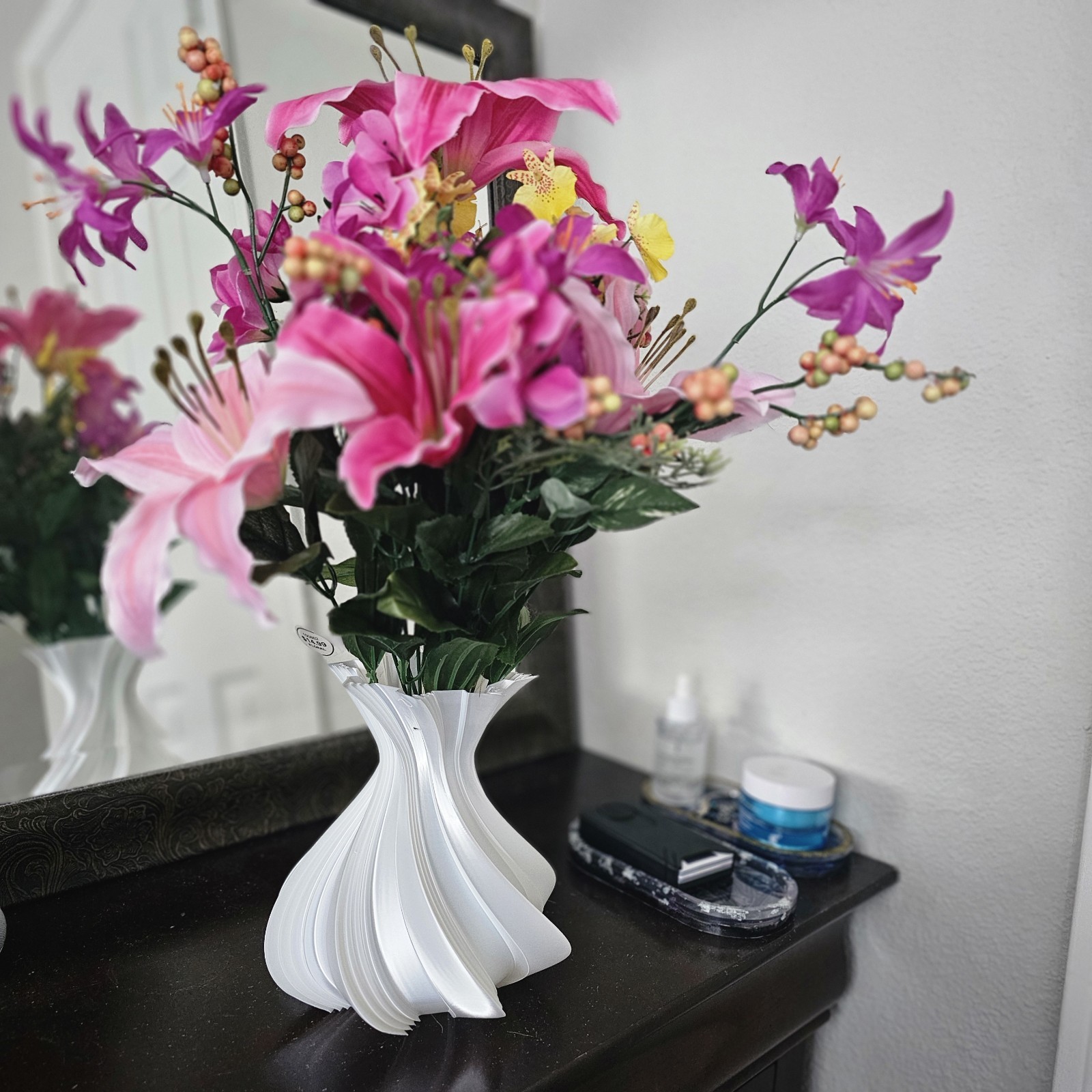 Modern Spiral 3D Printed Vase Sculptural Decorative Dry and LEGO Flower Vase