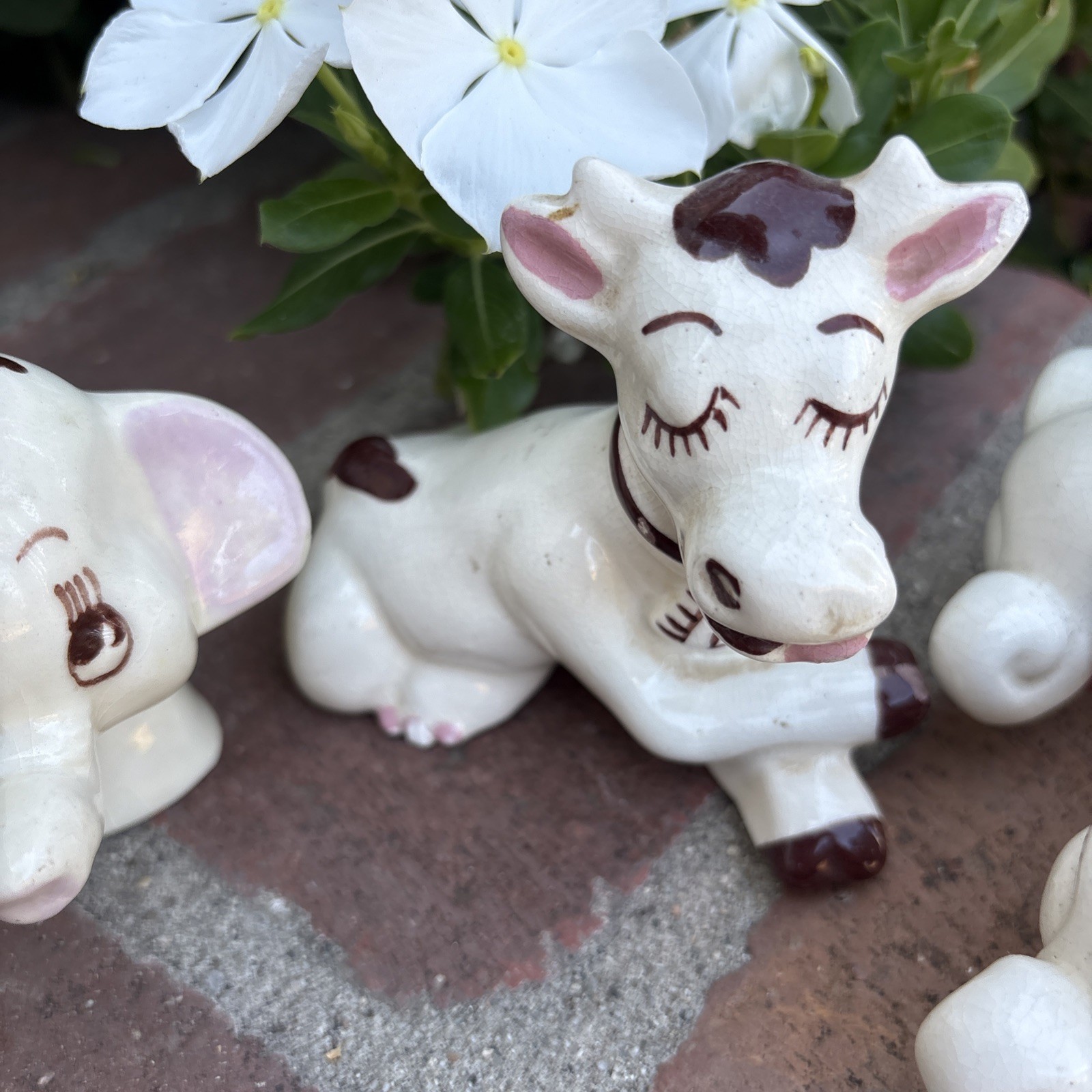 Lot 4 Vintage Rio Hondo California Pottery Elephants & Cow Figurines 3″-4”