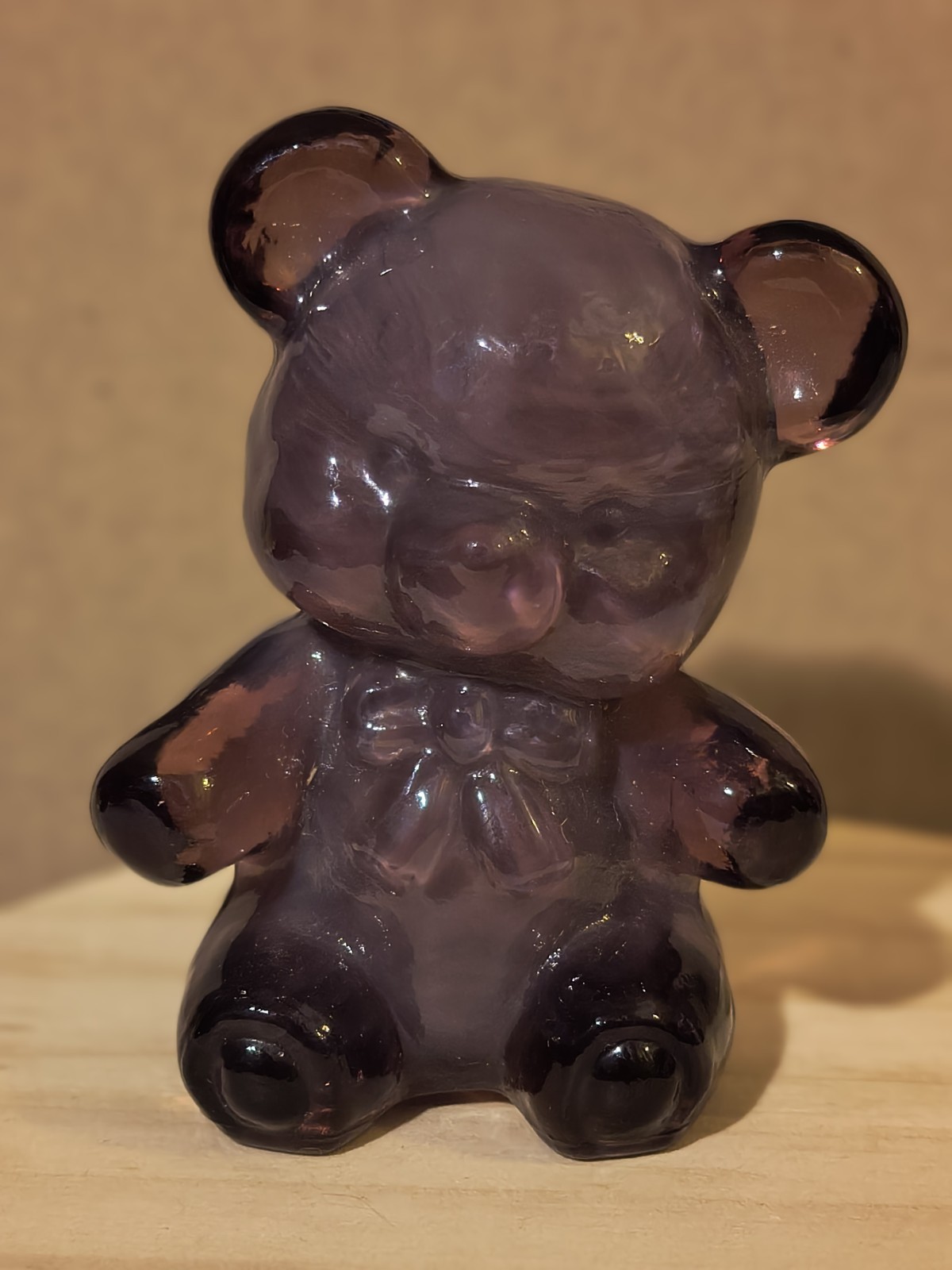 Boyd Art Glass Fuzzy the Bear In Plum #20 Made 10-21-1988 Signed BERNARD BOYD